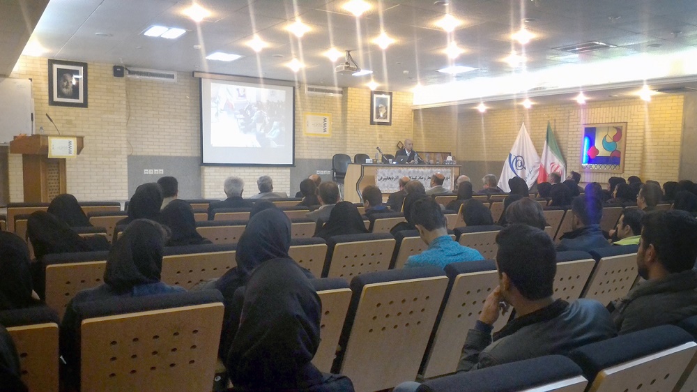 دوره آموزشی تجار و صادرکنندگان فرش دستباف آذربایجان شرقی برگزار شد