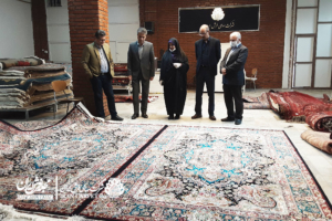 فرح‌ناز رافع از شرکت سهامی فرش ایران بازدید کرد