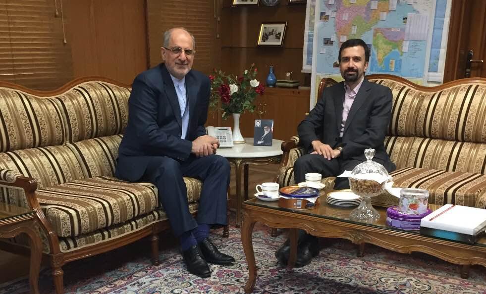 هند مى تواند از رقيب به مشترى تبديل شود