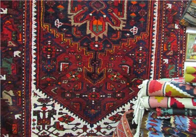 برنامه‌های عملیاتی خوشه فرش دستباف زنجان امسال اجرایی می‌شود