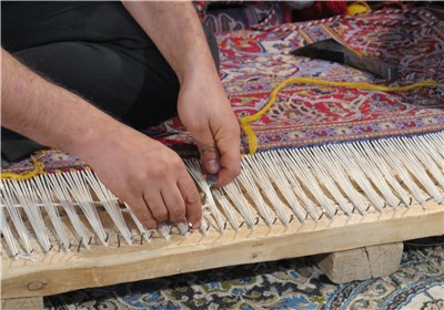 خوشه فرش دستباف استان فارس آغاز به کار کرد