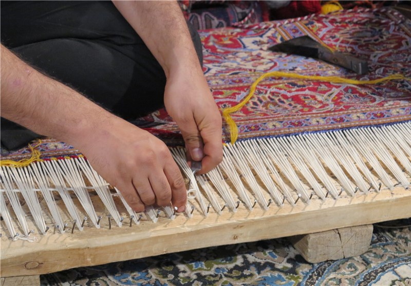 انجمن تولیدکنندگان فرش دستباف در آذربایجان‌ غربی راه‌اندازی می‌شود
