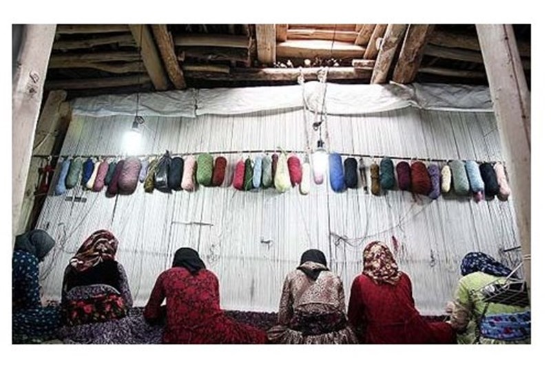 شهرک تخصصی کارگاه‌های تولیدی فرش در استان کردستان ایجاد می‌شود 