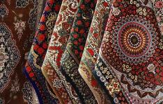 فرش ایران با مشکلات درونی و بیرونی دست و پنجه نرم می کند