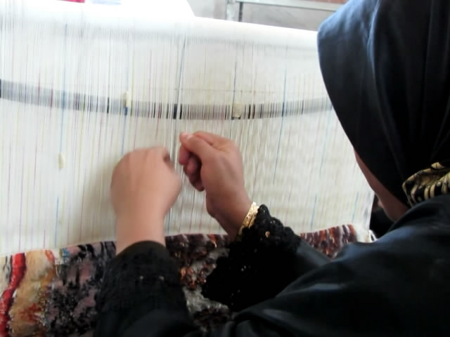 دوره آموزش ارتقای مهارت قالیبافان برگزار می شود