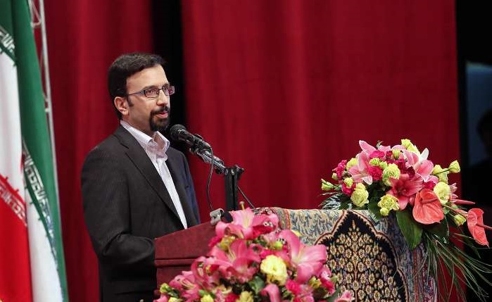 در پی رویکردی علمی، پژوهشی و کاربردی هستیم
