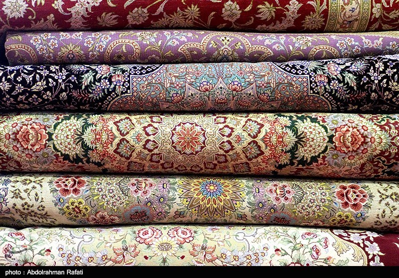 ۸۰ درصد فرش دستباف چهارمحال و بختیاری صادر می شود 