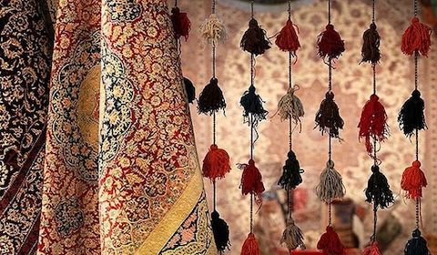 طرح تکاپو در رسته قالیبافی در قزوین عملیاتی می شود