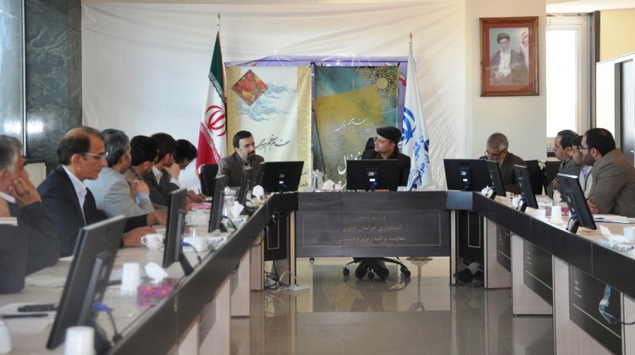تشکیل کمیته فرش در بیرجند