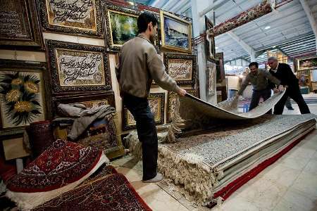 حضور50 تولیدکننده برتر کشور در نمایشگاه فرش دستباف کرمانشاه