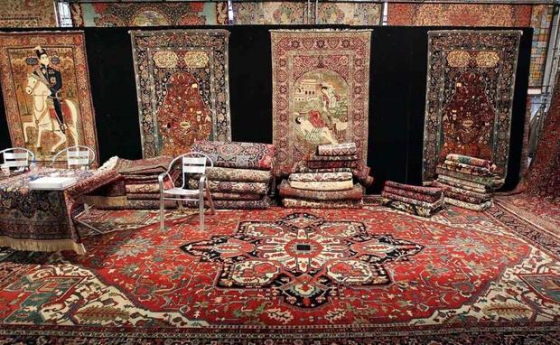 گیلان از پایگاه‌های اصلی فرش ابریشم کشور