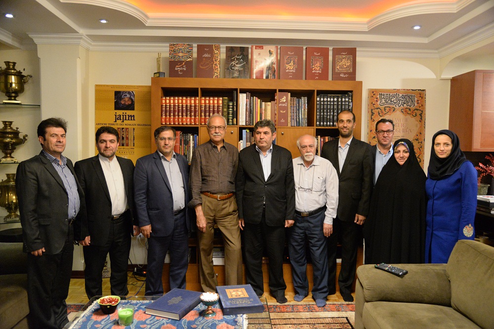 شبي با پژوهشگر صاحب نام فرش دستباف ایران