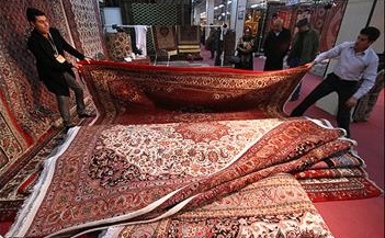۸۵ هزار کردستانی در حوزه فرش دستباف فعالیت دارند