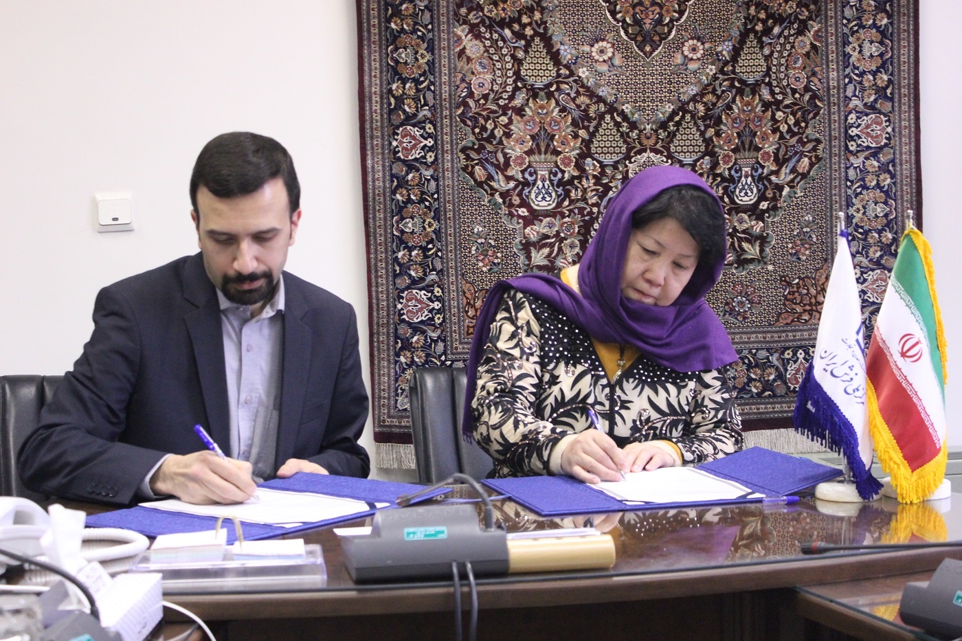 همکاری ایران و چین بر بستر جاده ابریشم و فرش