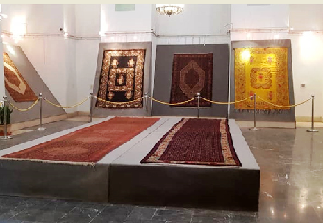 نمایشِ قالی‌های کردستان با نقوش هزار ساله در کاخ گلستان 