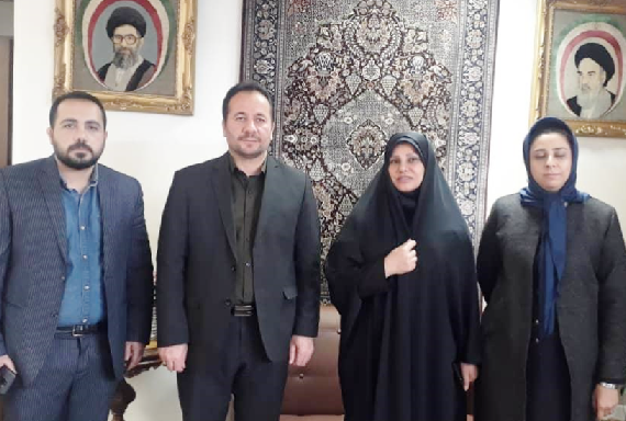 رئیس مرکز ملی فرش ایران با بخشدار شهرستان پردیس دیدار کرد