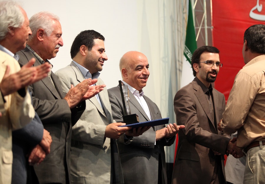 همایش "فرش ایرانی؛ برند ملی"/معرفی برگزیدگان "جشنواره فرش برتر"