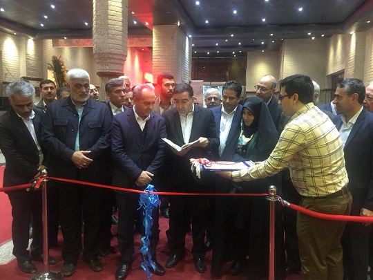 شانزدهمین نمایشگاه فرش دستباف استان قم افتتاح شد