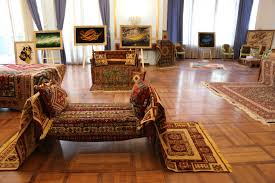 نمایشگاه فرش دستباف از سراسر ایران در مجموعه فرهنگی تاریخی نیاوران